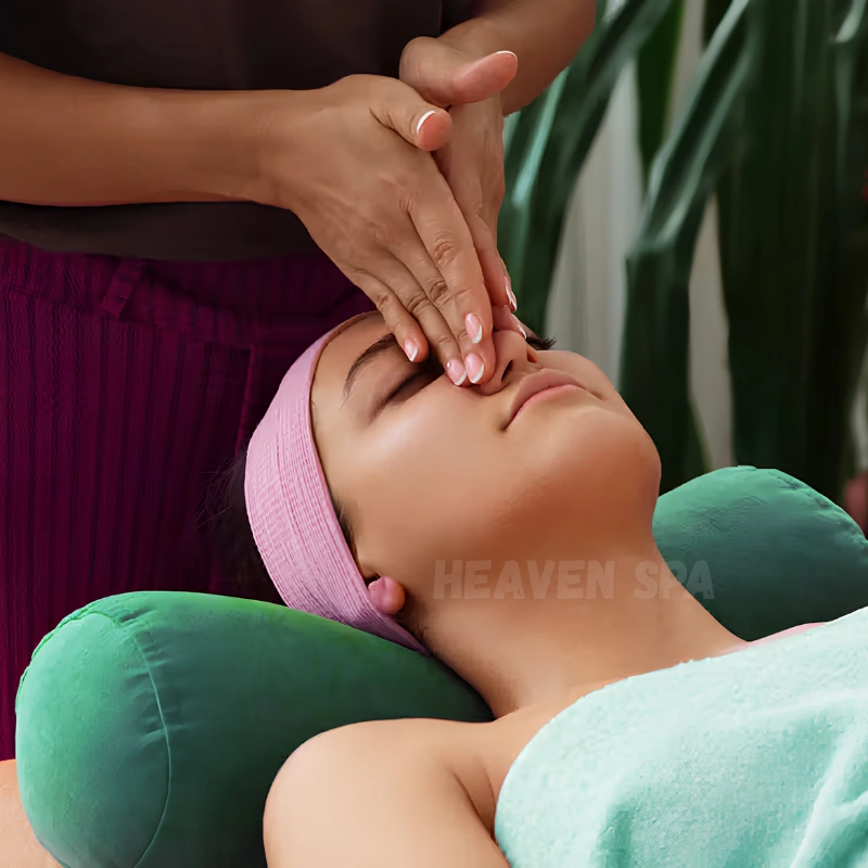 Therapeutic aromatherapy oil massage using custom blended organic essential oils at Heaven Spa Port Blair